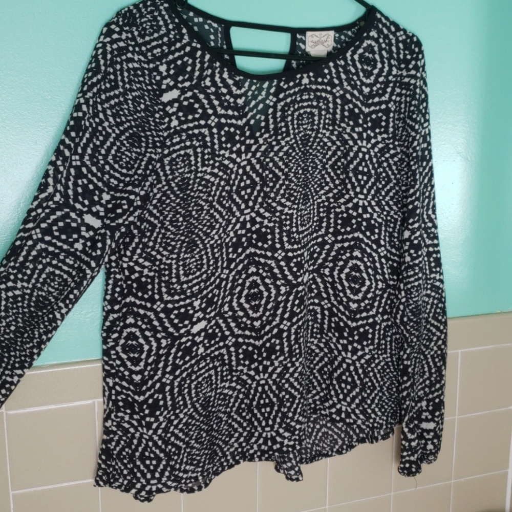 Black White Eye Trance Translucent Top Bell Sleeve